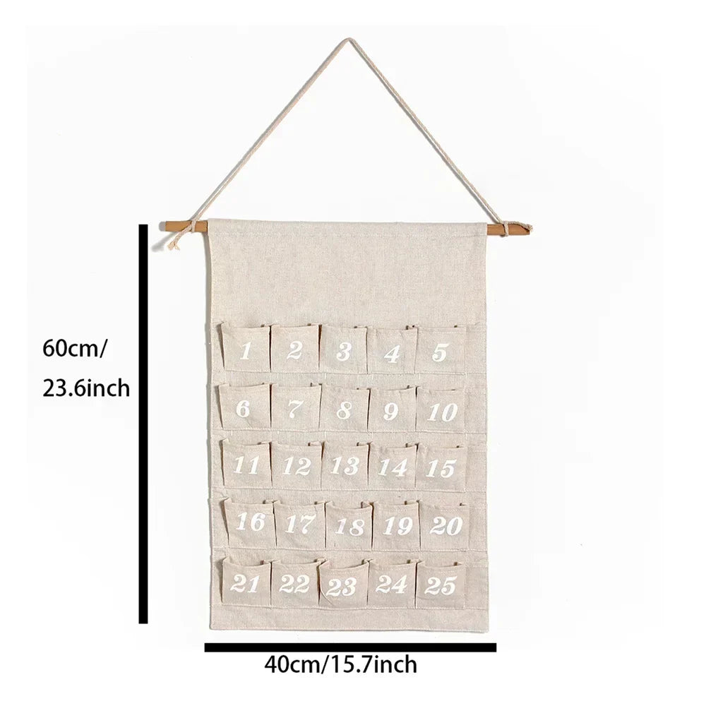Calendario de Adviento de Algodón con 24 Bolsillos – Decoración Navideña Sostenible y Reutilizable
