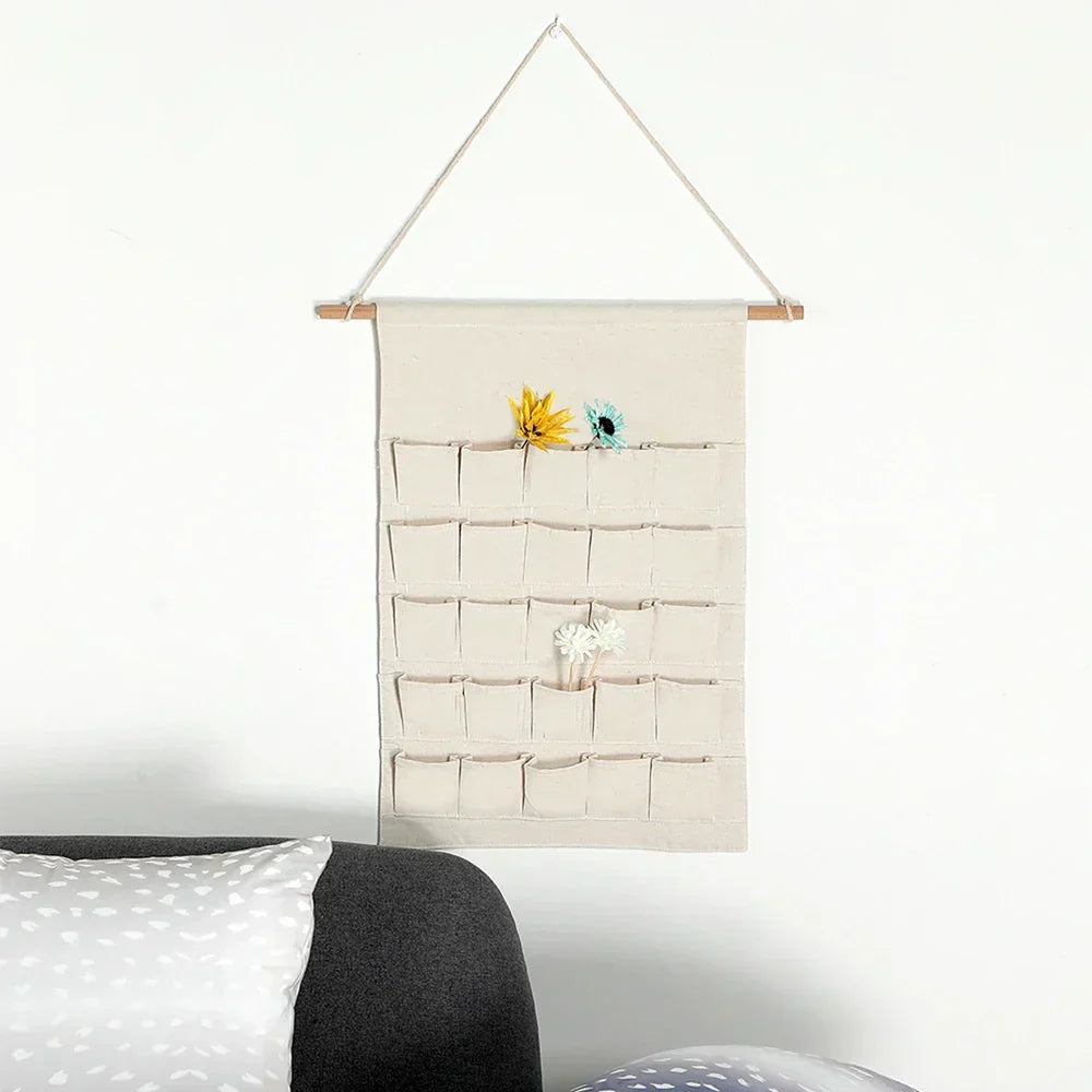Calendario de Adviento de Algodón con 24 Bolsillos – Decoración Navideña Sostenible y Reutilizable