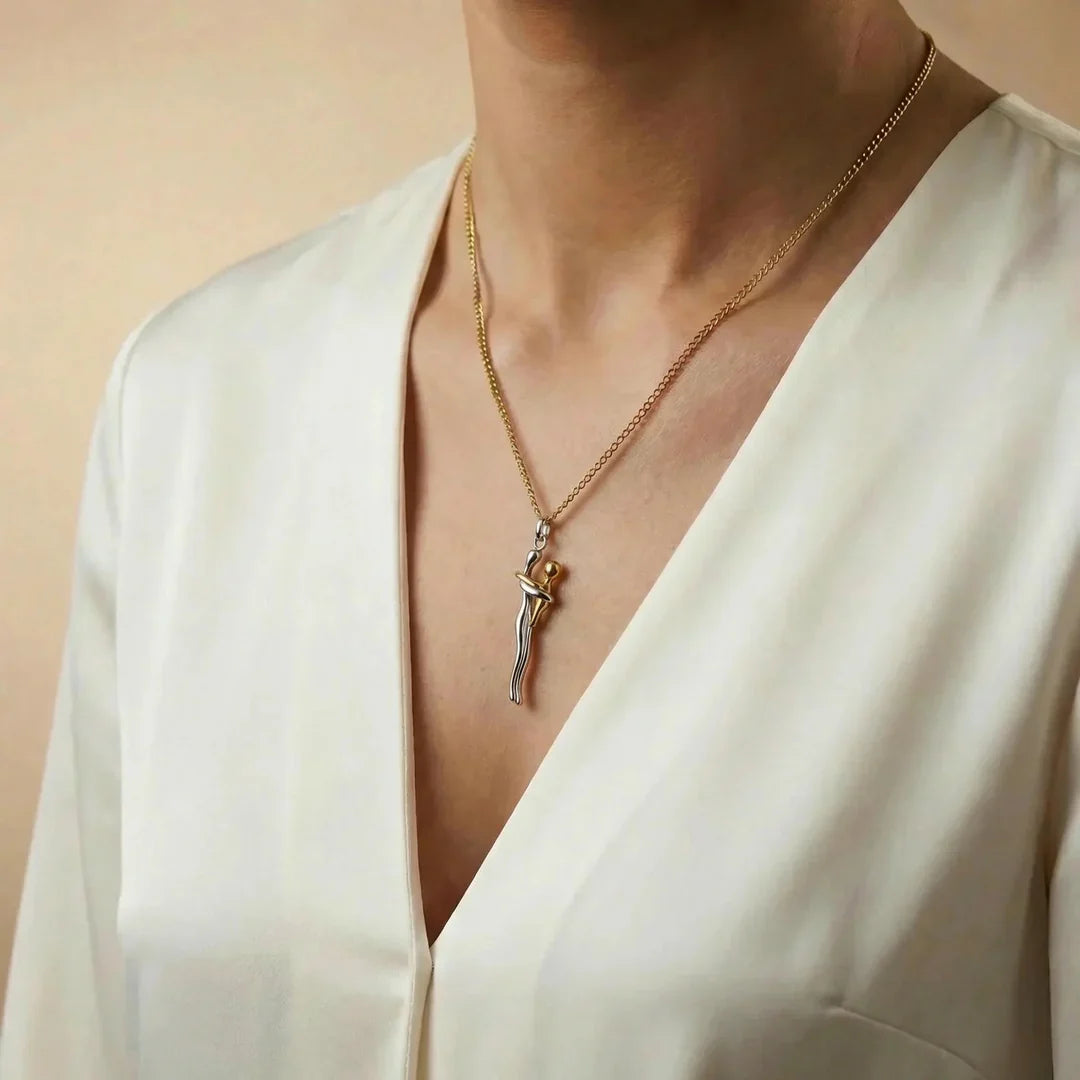 Collar Abrazo Elegante