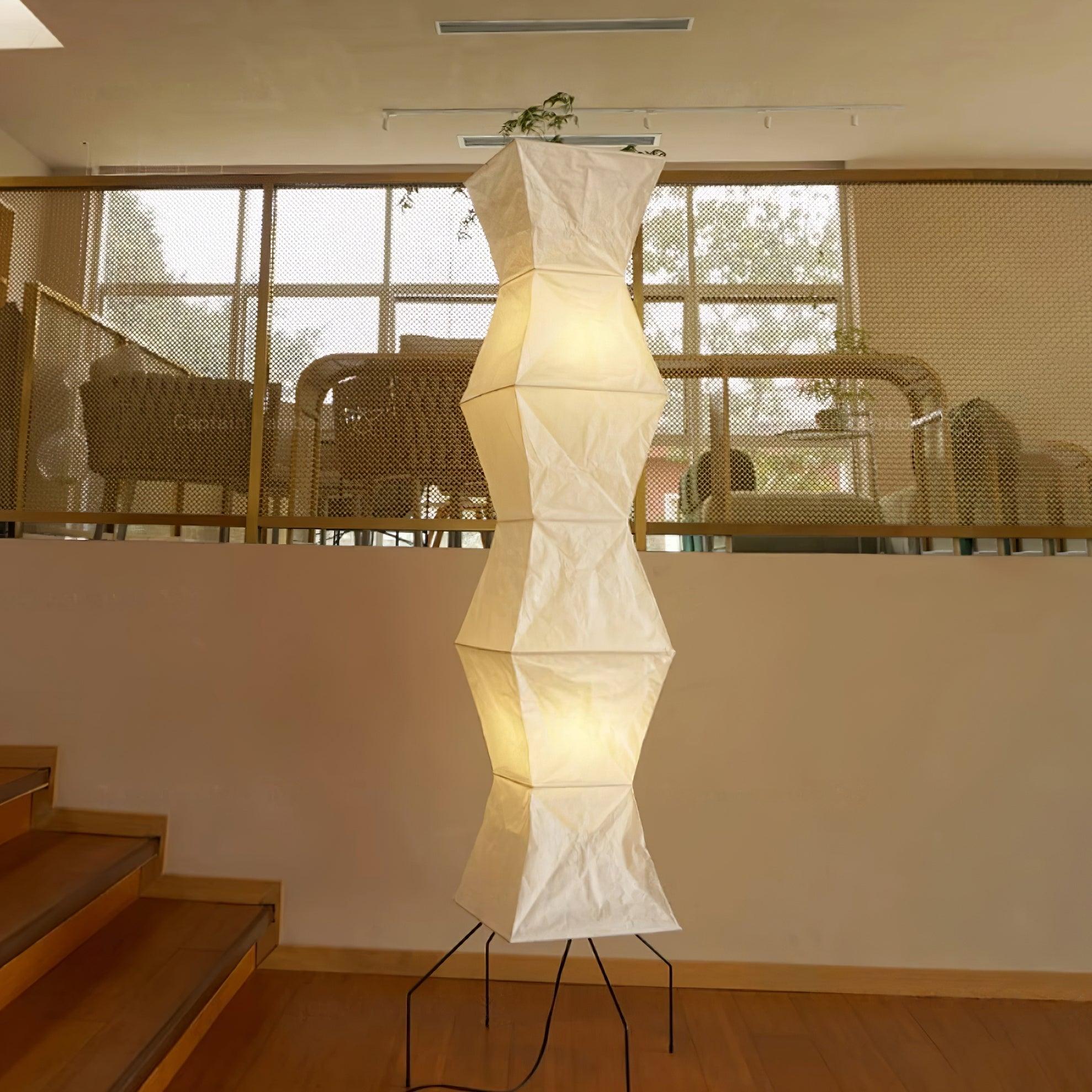 Lámpara de Suelo Escultural Taki – Lámpara de Suelo de Papel Japonés Hecha a Mano para Interiores Modernos