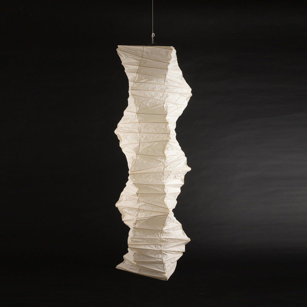 Lámpara Colgante Akari 33N - Diseño Vertical Elegante para Interiores Modernos