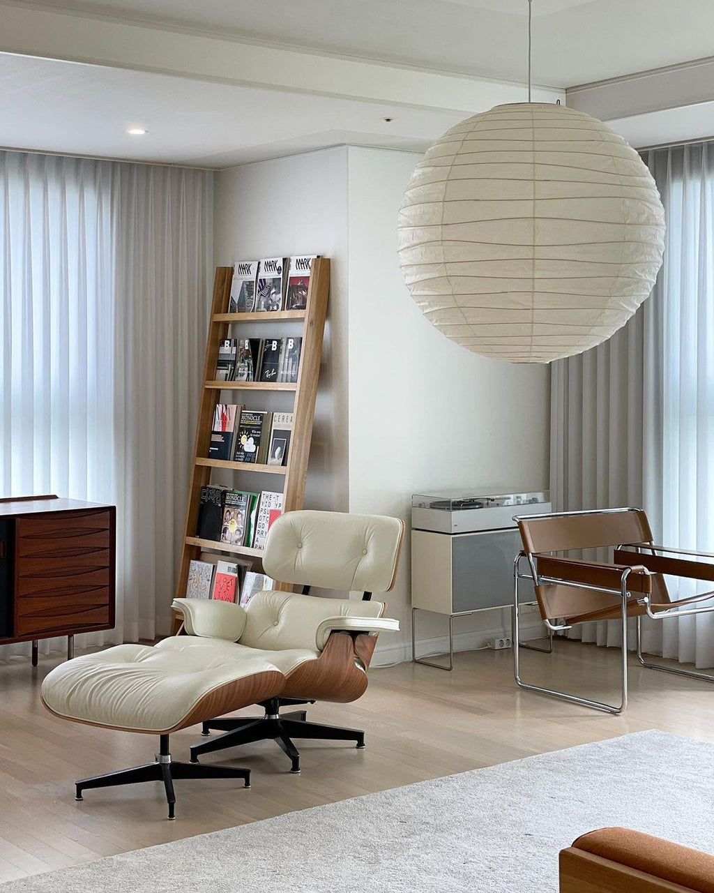Lámpara Colgante Akari D Series - Lámpara Japonesa con Pantalla de Washi para Iluminación Elegante