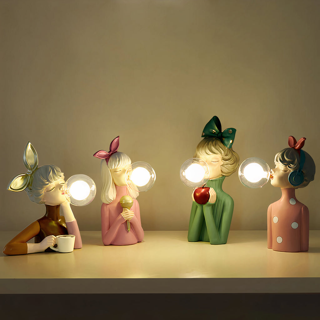 Lámpara de Mesa Artística con Figuras – Única, Juguetona y Acogedora