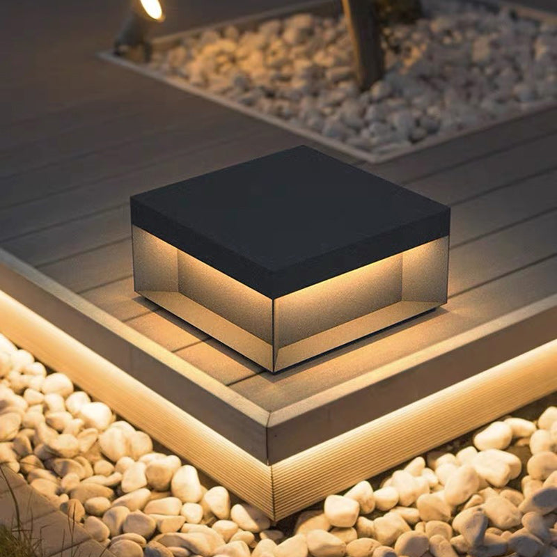 Moderna Lámpara Exterior Cuadrada de Acero Inoxidable con LED y Propiedades a Prueba de Agua y Solar para Jardín, Terraza, Entrada | Brehn