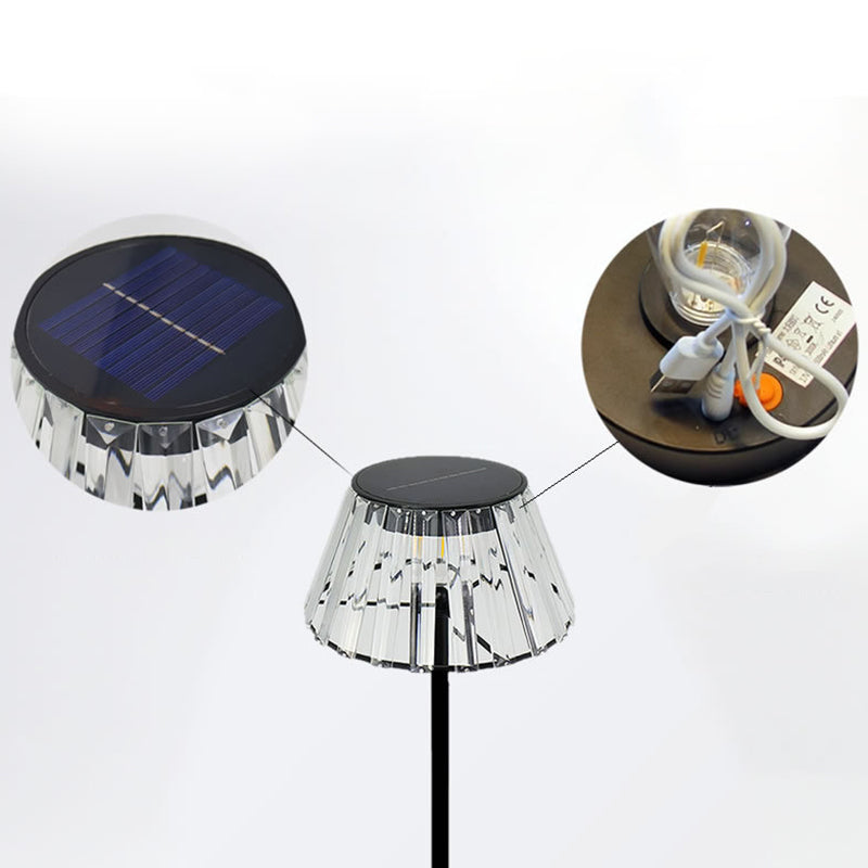 Lámpara de pie LED exterior industrial contemporánea a prueba de agua con carga solar y USB para el jardín | Brehn