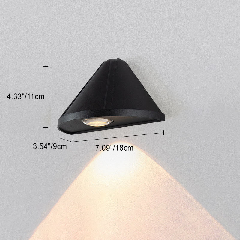 Lámpara de pared LED de aluminio con lente impermeable en triángulo minimalista moderno para patio exterior | Brehn