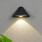 Lámpara de pared LED de aluminio con lente impermeable en triángulo minimalista moderno para patio exterior