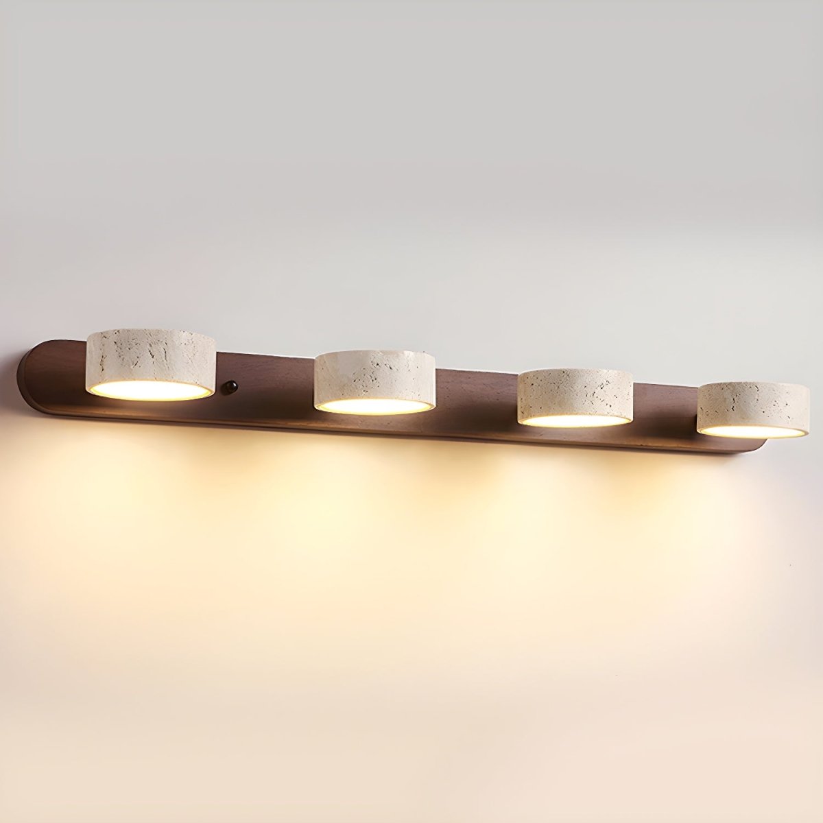 AVERRA – Applique murale LED en travertin pour un luxe architectural