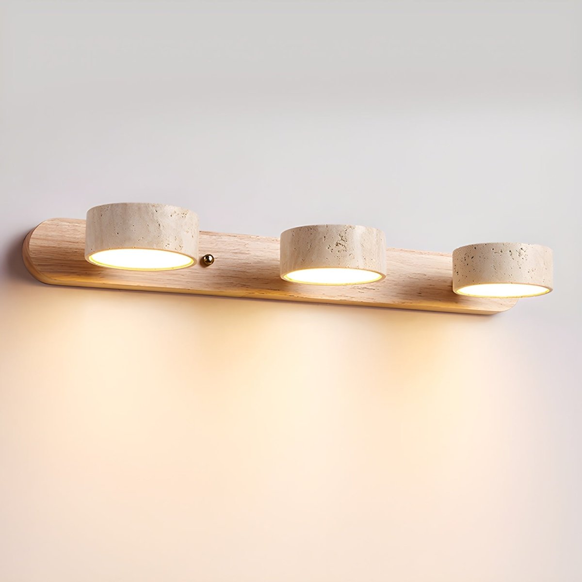 AVERRA – Applique murale LED en travertin pour un luxe architectural