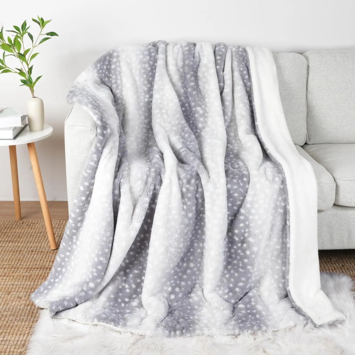 WILDCOZY – Manta de piel de ciervo acogedora con diseño de ciervo – Confort de felpa reversible