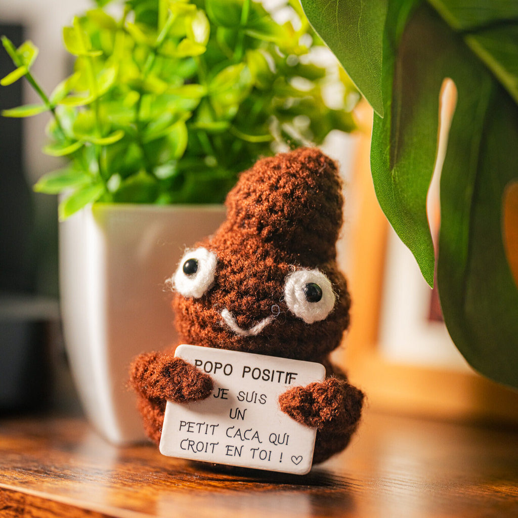 Pequeño compañero decorativo con un mensaje positivo