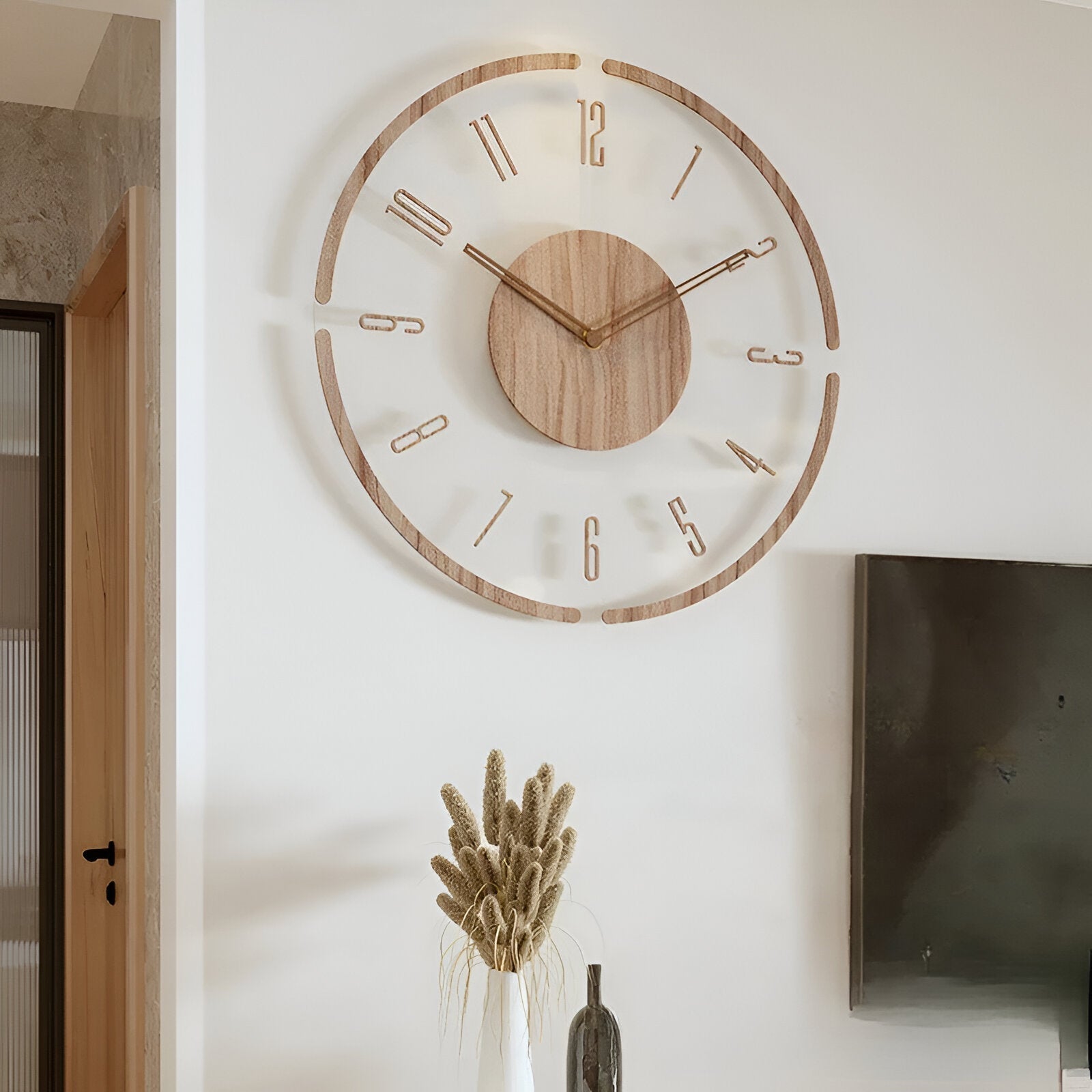 Gran reloj de pared moderno con mecanismo silencioso – diseño natural de madera para interiores elegantes
