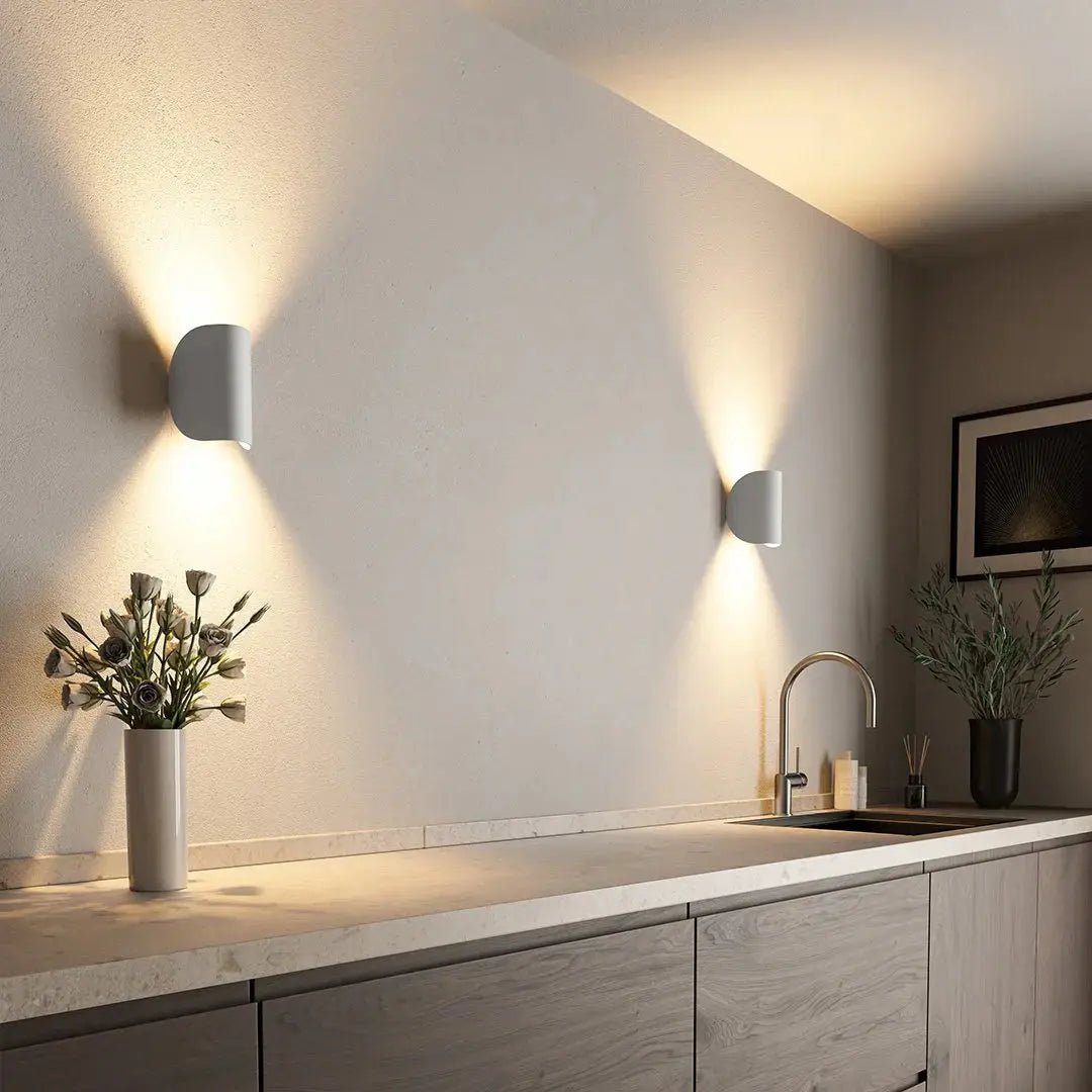 BRIGHTFLOW – Lámpara de pared LED moderna para iluminación de espacios habitables energéticamente eficiente