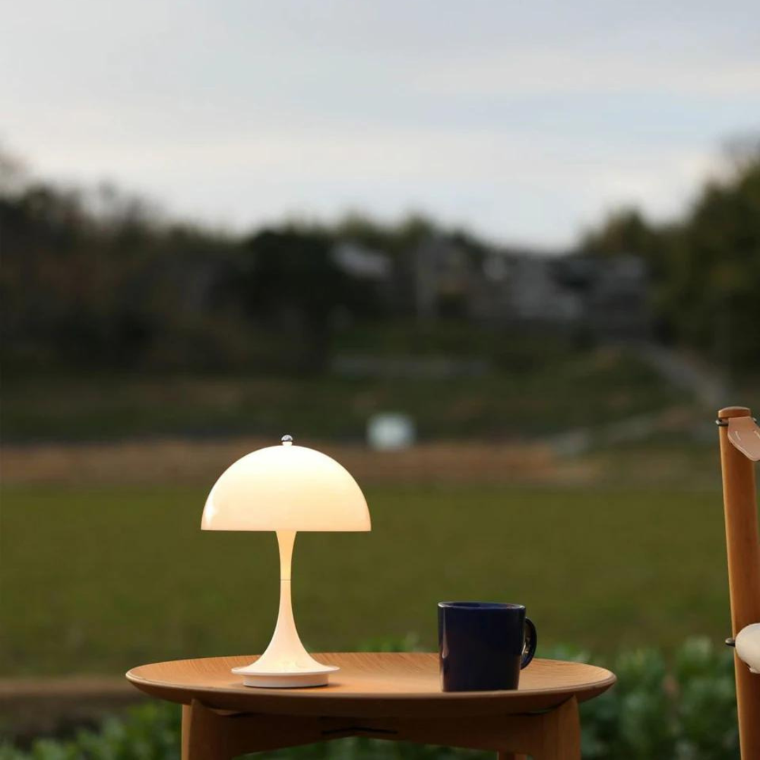 EclatéAura | Lámpara de mesa LED elegante y inalámbrica