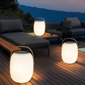 Lámpara LED Solar Exterior Elegante para Uso en Jardín y Terraza