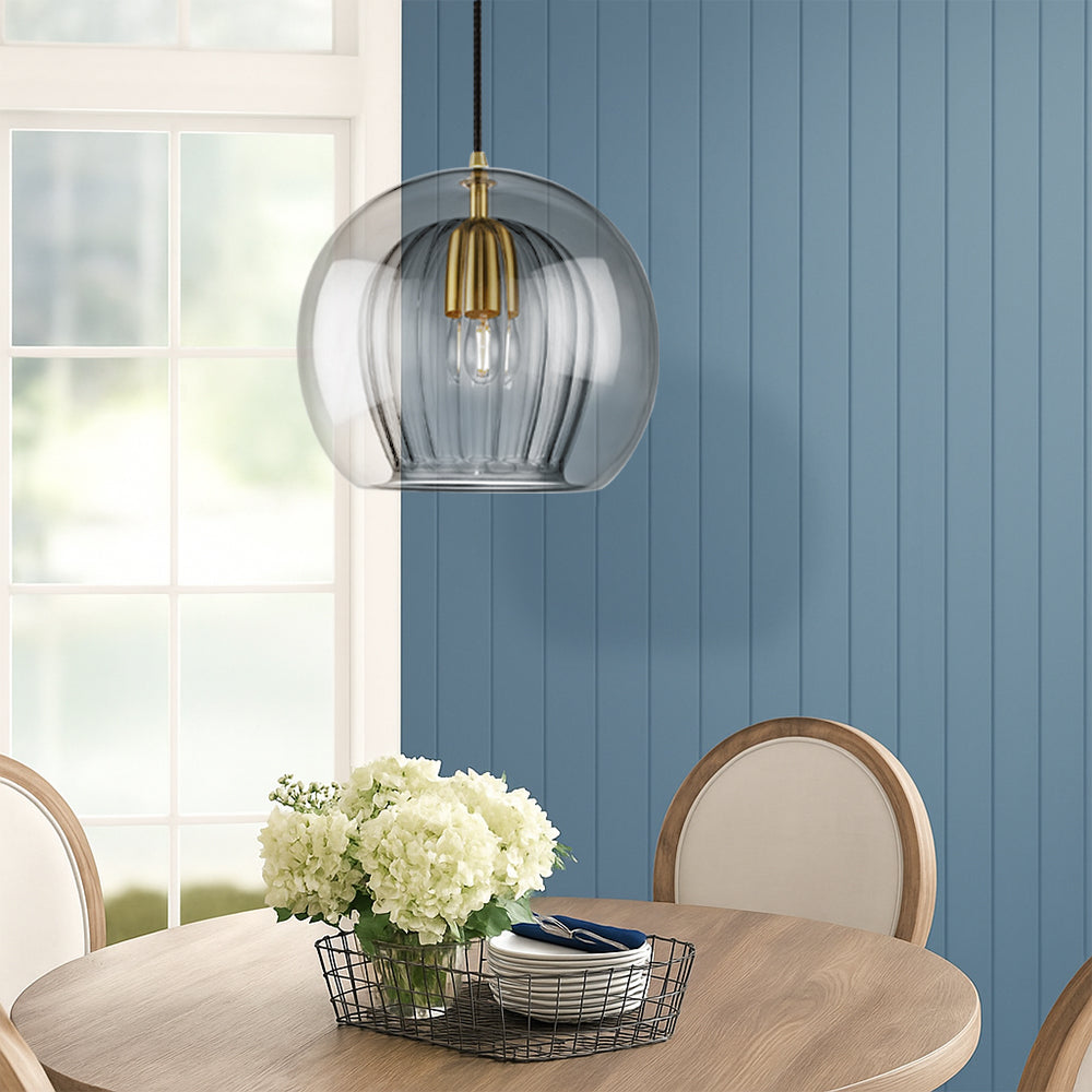 Elara Haus Doble Cristal Colgante – Cúpula Luminosa Estriada