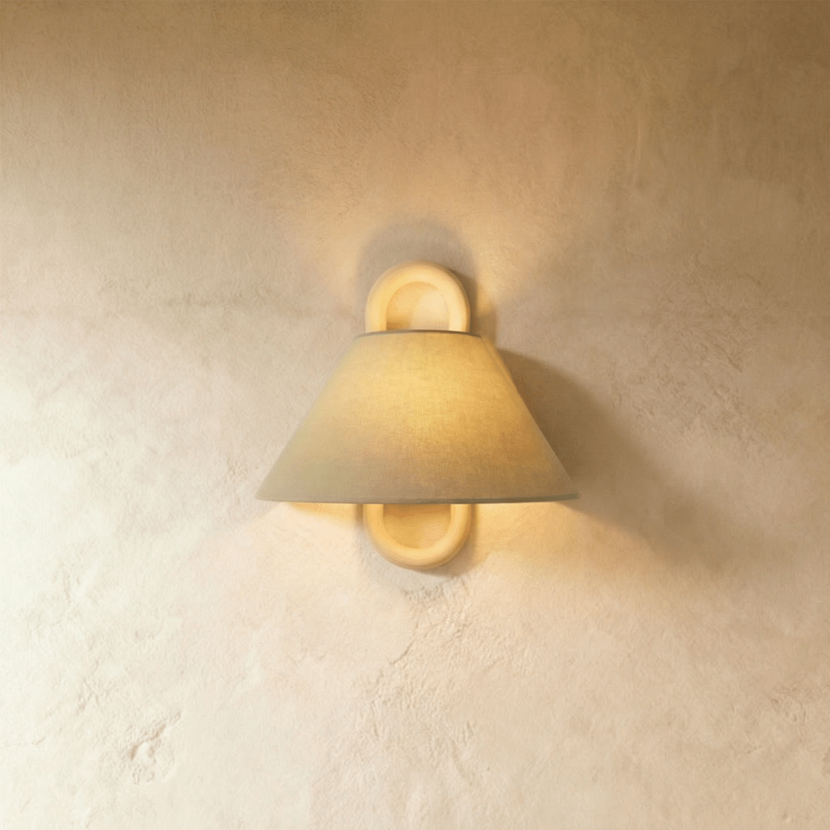 Equestrian Loop – Aplique de Parchment Cono