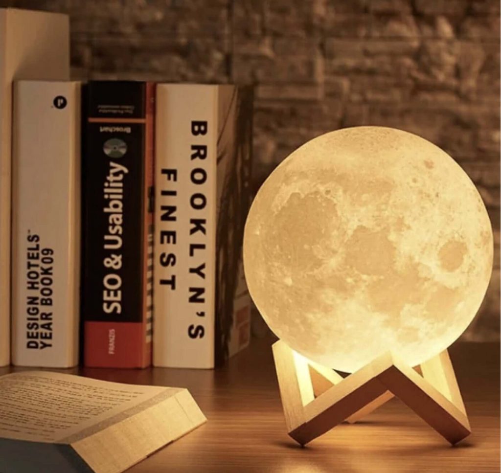 Lámpara LED Luna Elara Haus - Luz Nocturna Recargable Sin Cable, 16 Colores y Control Remoto
