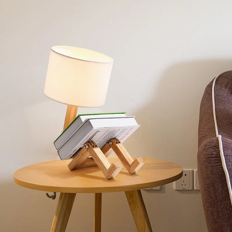 Lámpara de Mesa de Maniquí de Madera Poseable con Pantalla de Tela