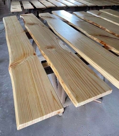 Estante Característico de Madera Dura Australiana Rústica Elara Haus