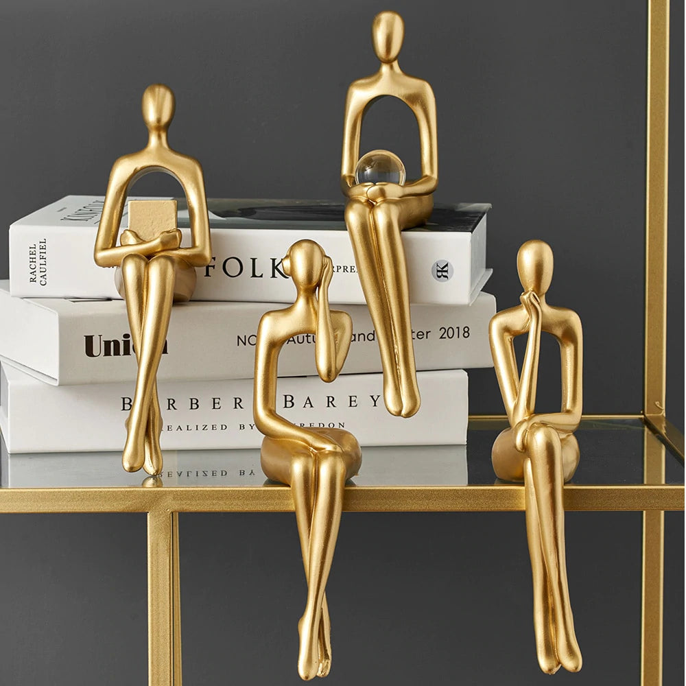 Figuras abstractas elegantes – obras de arte únicas para la decoración de interiores – accesorios modernos que dan un carácter inconfundible al espacio