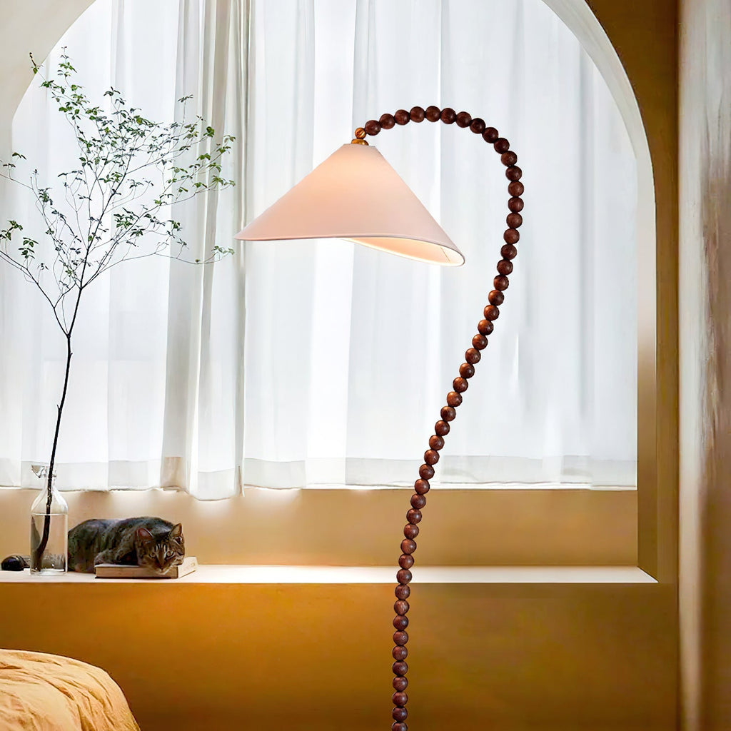 Lámpara de Pie Escultórica de Perlas de Madera – Lámpara de Pie Moderna para Espacios Habitables