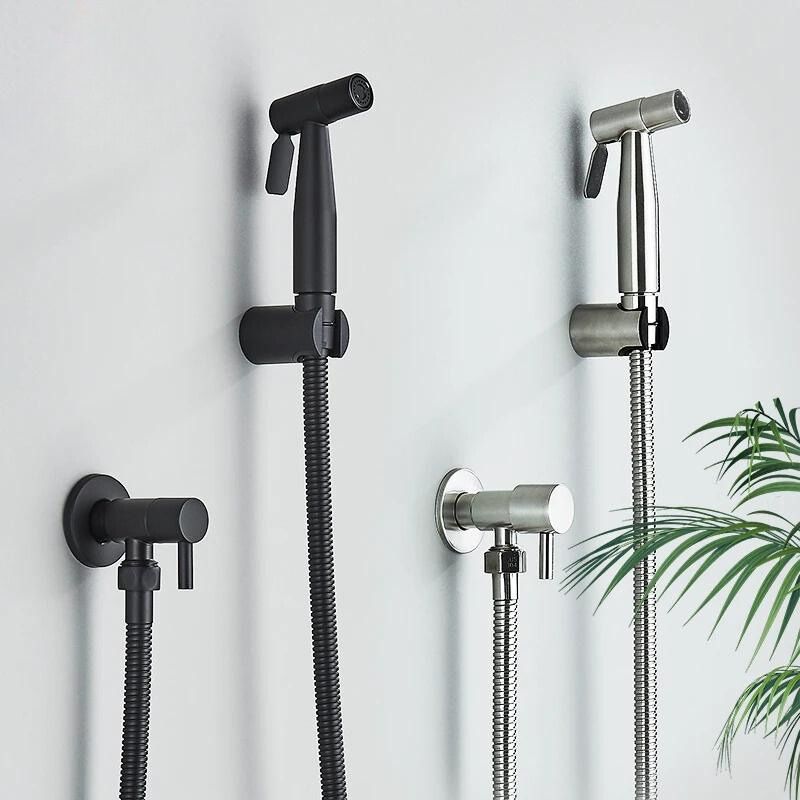 Bidet Manual Ergonómico Premium con Presión de Agua Ajustable – Plateado y Negro, Acero Inoxidable y ABS