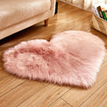 LushHeart - Alfombra de área en forma de corazón de felpa con textura suave y aireada para espacios acogedores
