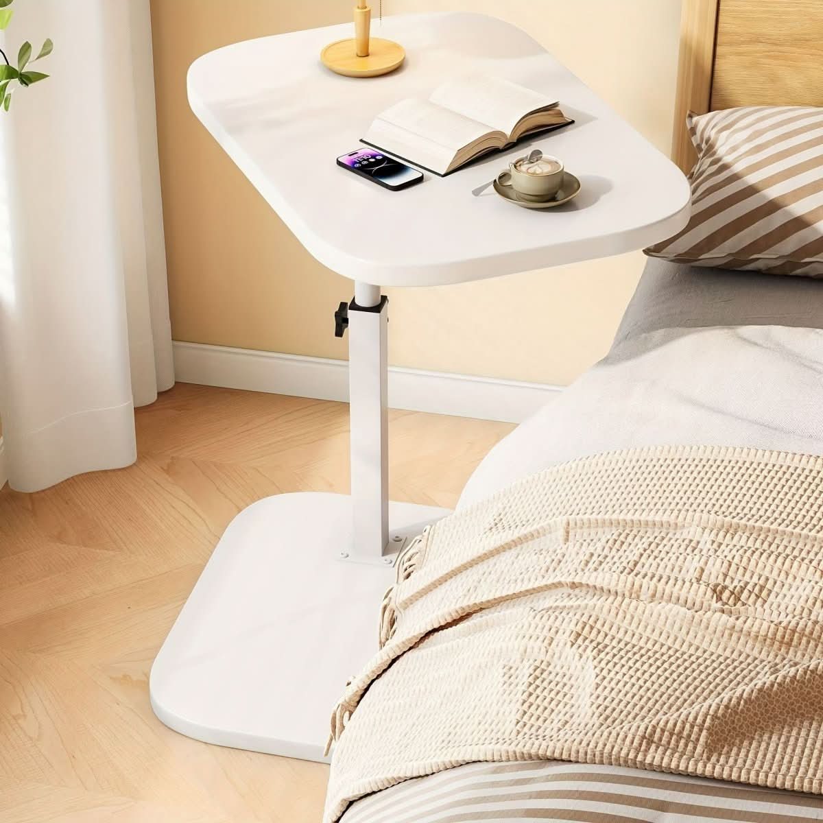 Mesa Hebra – Mesa Auxiliar Ajustable para Sofá y Cama