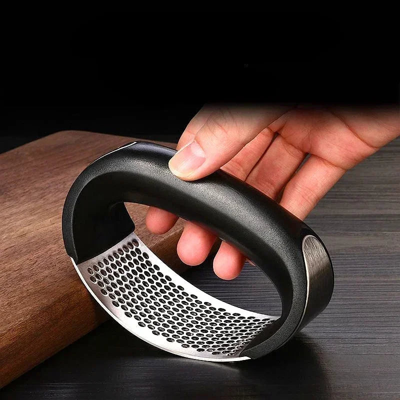 GarlicForce – prensa de ajo de acero inoxidable – fácil y rápida extracción – herramienta duradera y confiable para la cocina