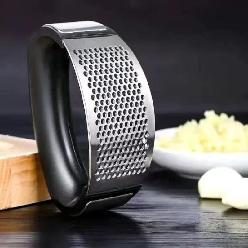 GarlicForce – prensa de ajo de acero inoxidable – fácil y rápida extracción – herramienta duradera y confiable para la cocina