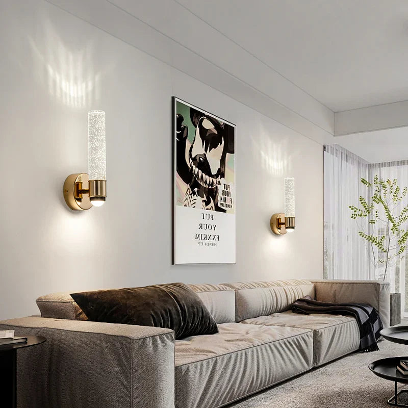 Luz de Pared de Cristal Glamuroso - Aplique Elegante con Marco de Metal para Decoración Moderna