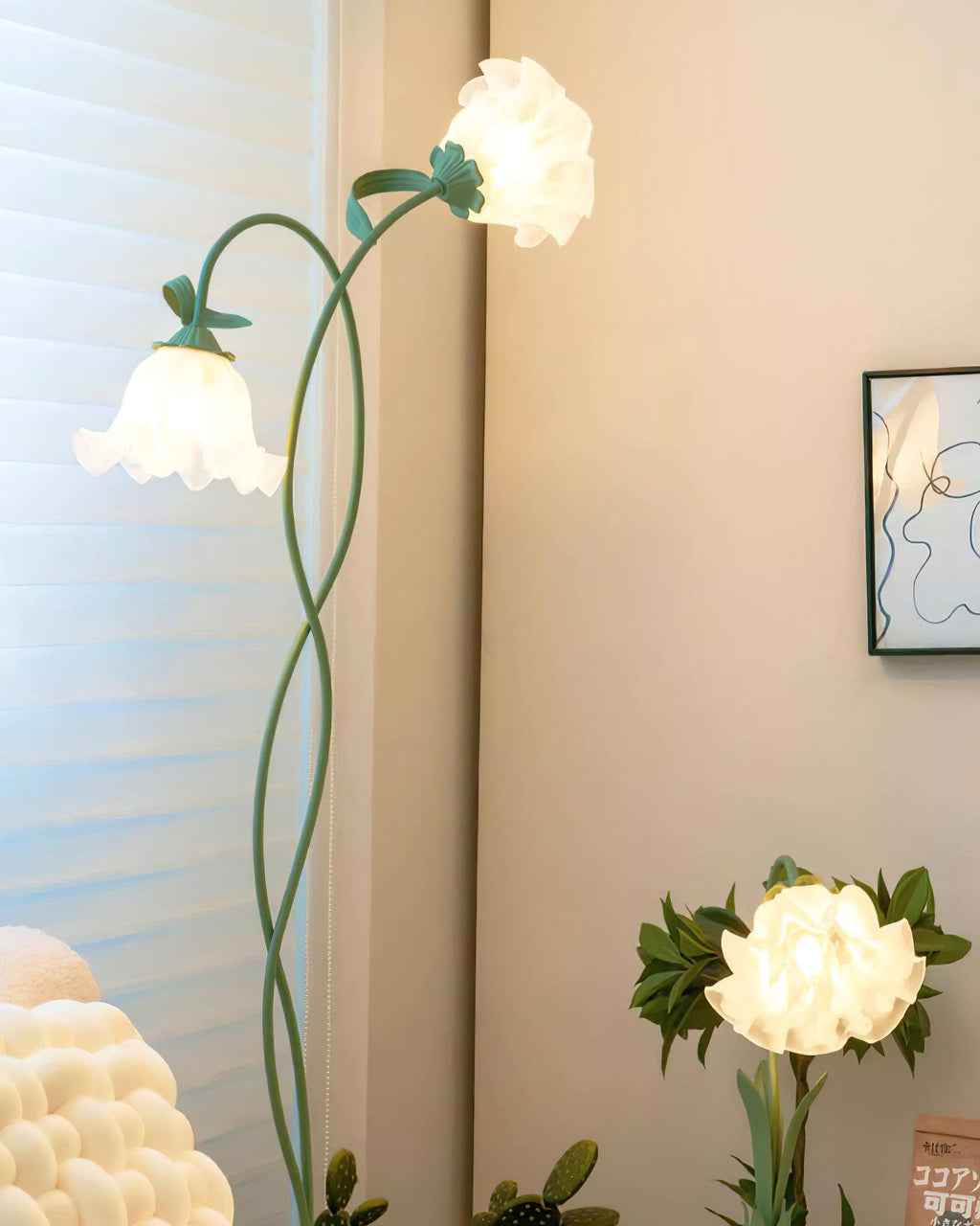 Bloomora | Lámpara de pie de diseño floreciente