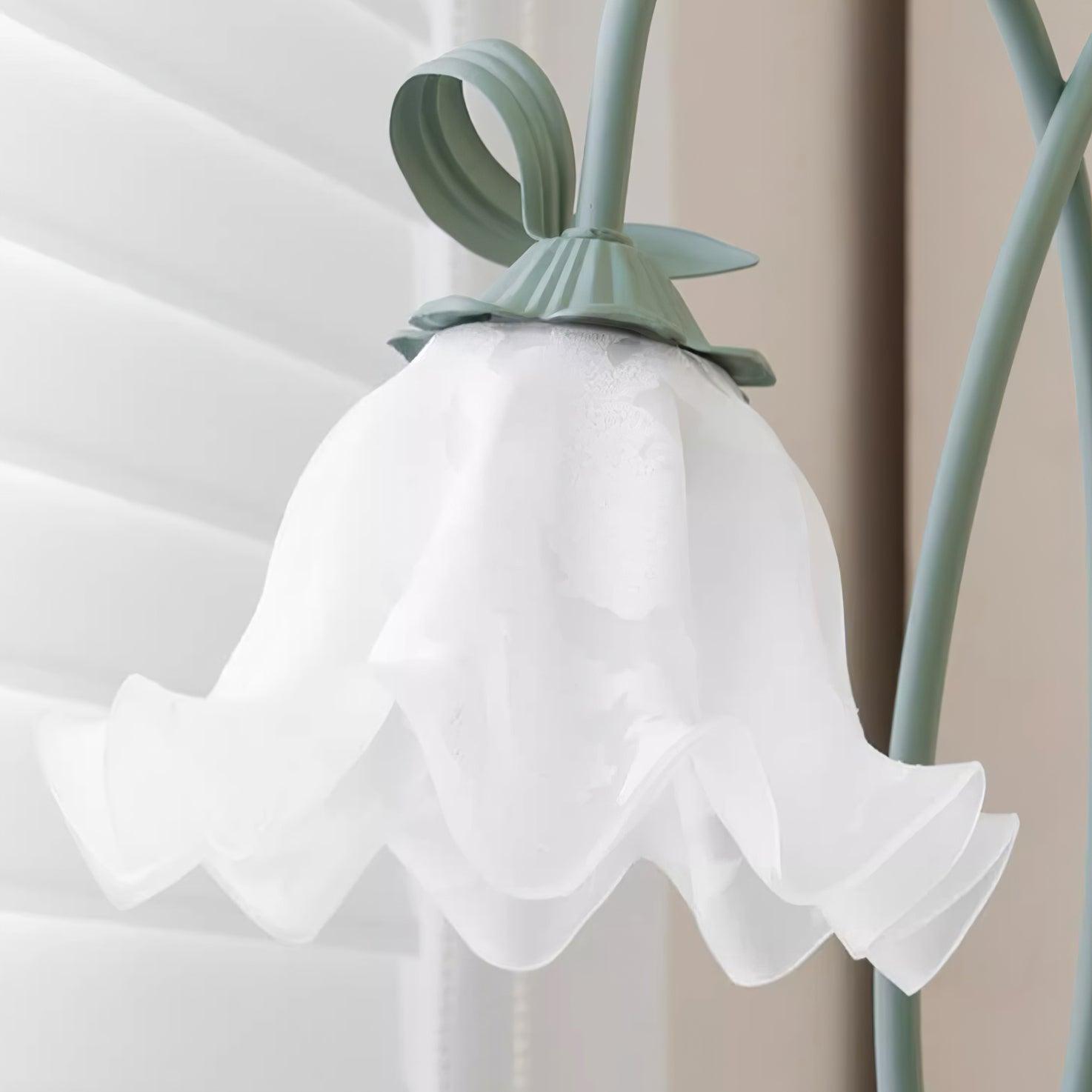 Bloomora | Lámpara de pie de diseño floreciente