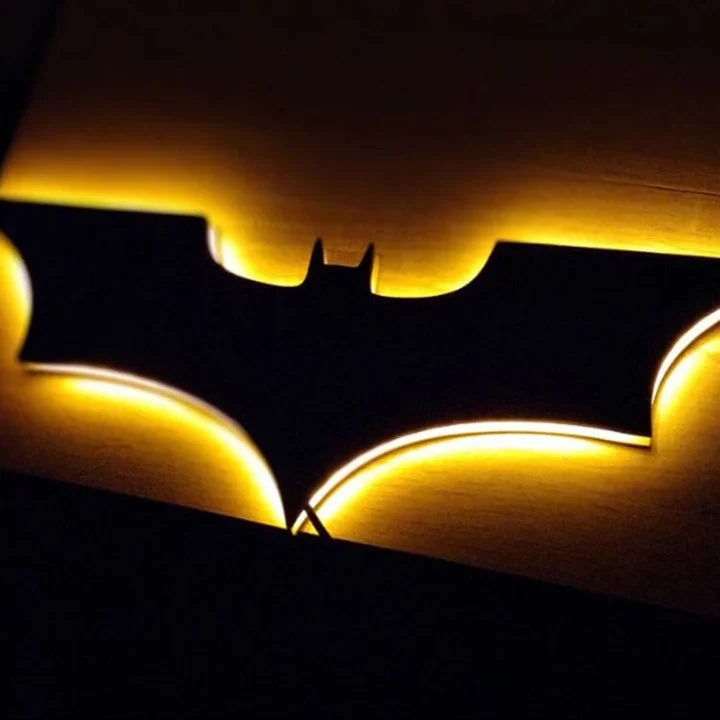 BatmanAura – Lámpara de pared LED moderna de Batman con control remoto