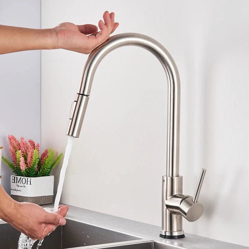 SILQUA – Grifo de cocina con sensor inteligente y caño extraíble