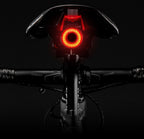 Velaro Luz trasera inteligente para bicicleta | Luz de freno automática y sensor de luminosidad | Recargable por USB | Impermeable IPX4