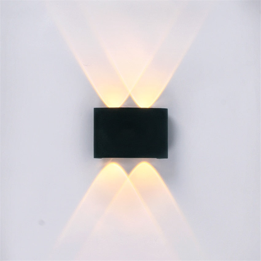 Moderna Lámpara de Pared LED Impermeable para Interiores y Exteriores | Iluminación Elegante y Eficiente Energéticamente