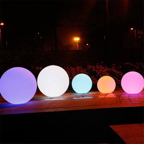 SphereBright™ - Lámpara de Jardín Esférica