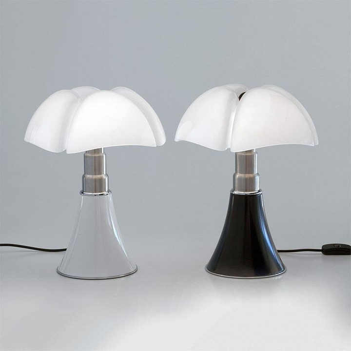 Lámpara de Mesa Floral - Iluminación Retro Atemporal