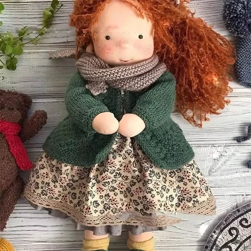 MIRABELLA – Muñeca Waldorf de algodón hecha a mano con accesorios