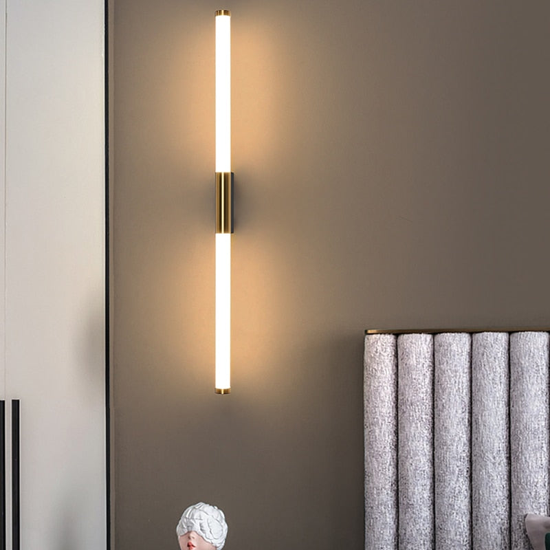 Aurora | Lámpara de pared LED moderna en forma de barra para el dormitorio