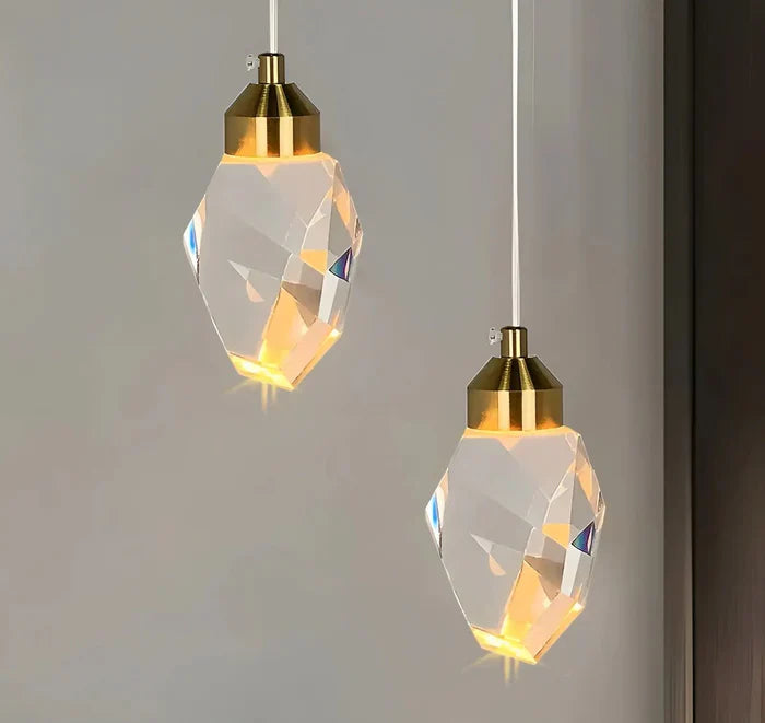 CrystalGleam - Lámpara colgante elegante con cristales brillantes