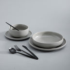 Cubiertos Minimalistas