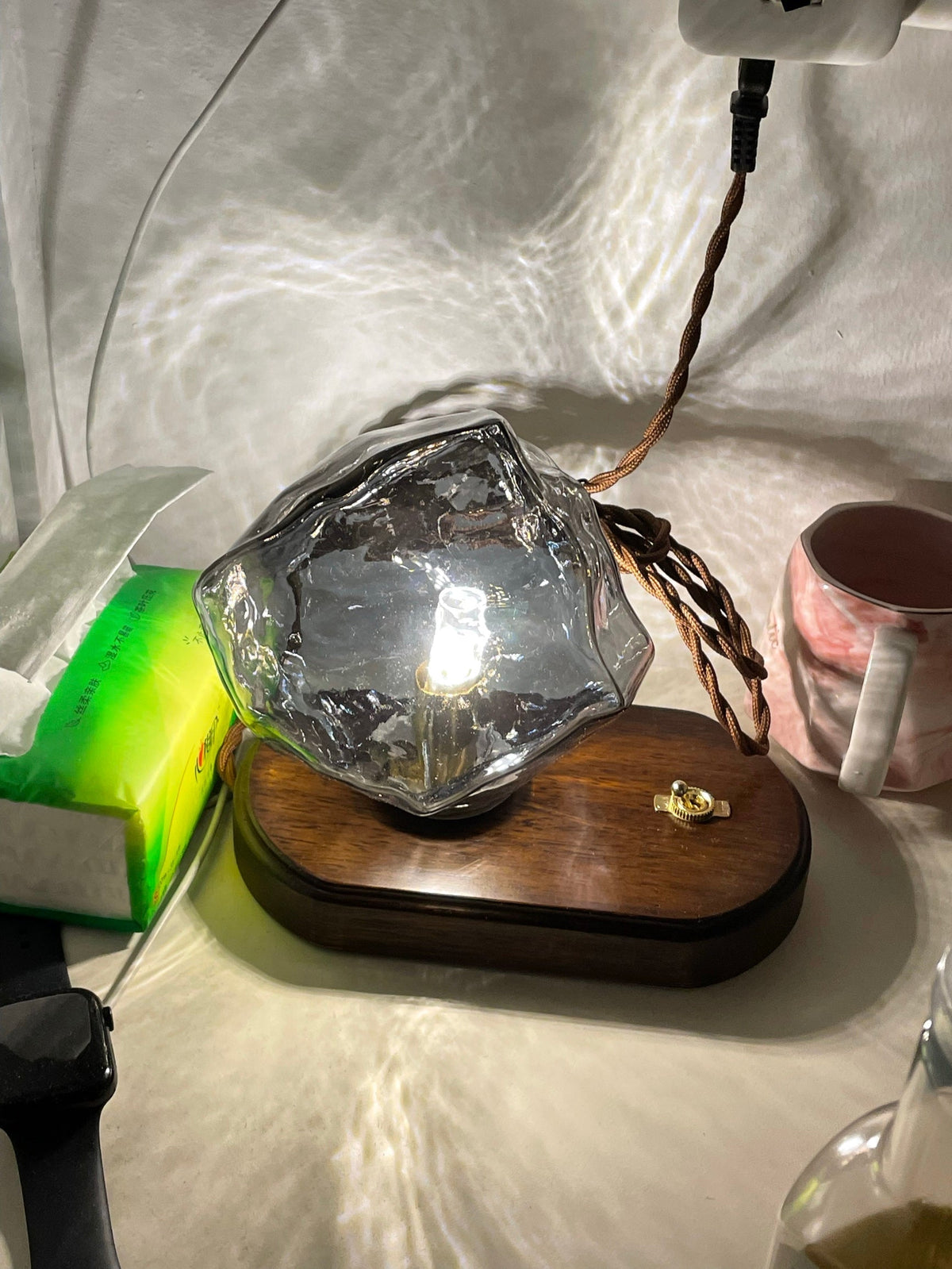 Averis | Lámpara de mesa de cristal