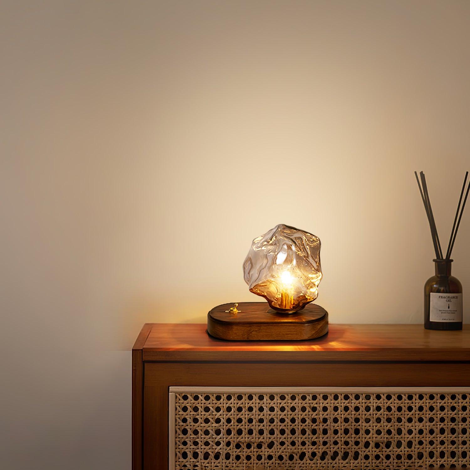Averis | Lámpara de mesa de cristal