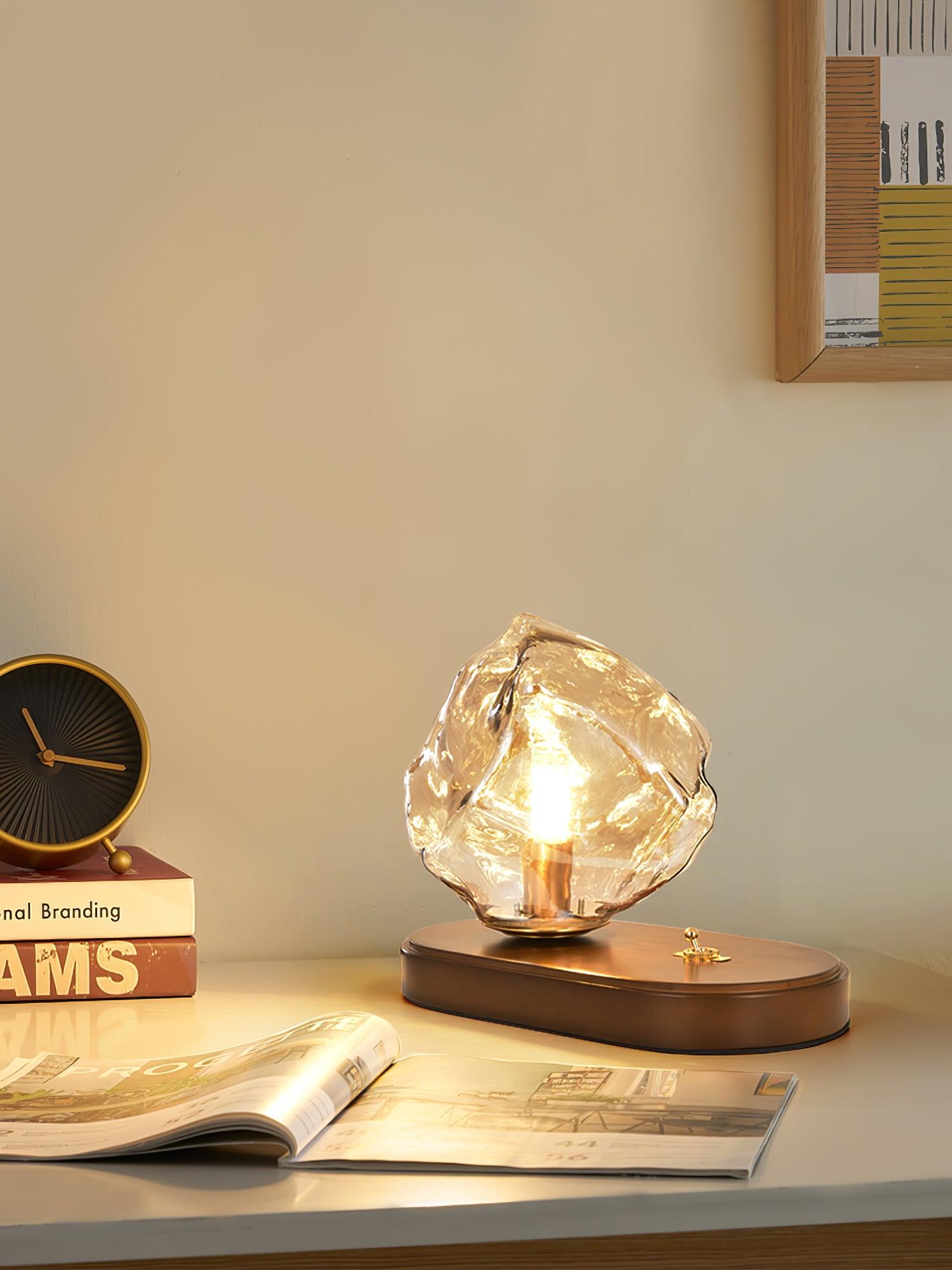 Averis | Lámpara de mesa de cristal