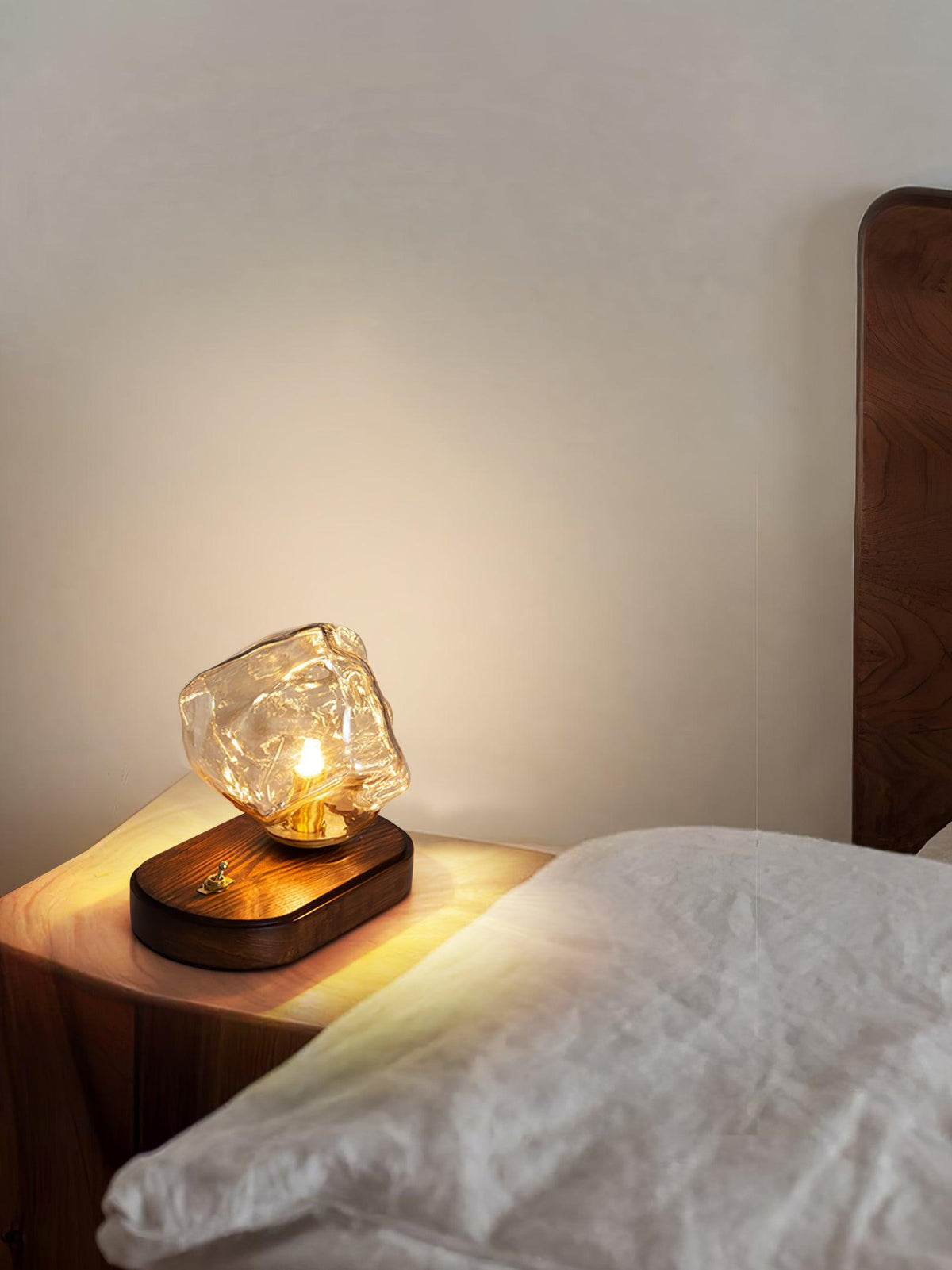 Averis | Lámpara de mesa de cristal