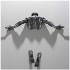 Adorno de Resina de Cobre Artificial Figura Abstracta Arte de Pared Escalador Estatua Escultura 3D a Través de la Pared