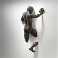 Lisslune | Adorno de Resina de Cobre Artificial Figura Abstracta Arte de Pared Escalador Estatua Escultura 3D a Través de la Pared